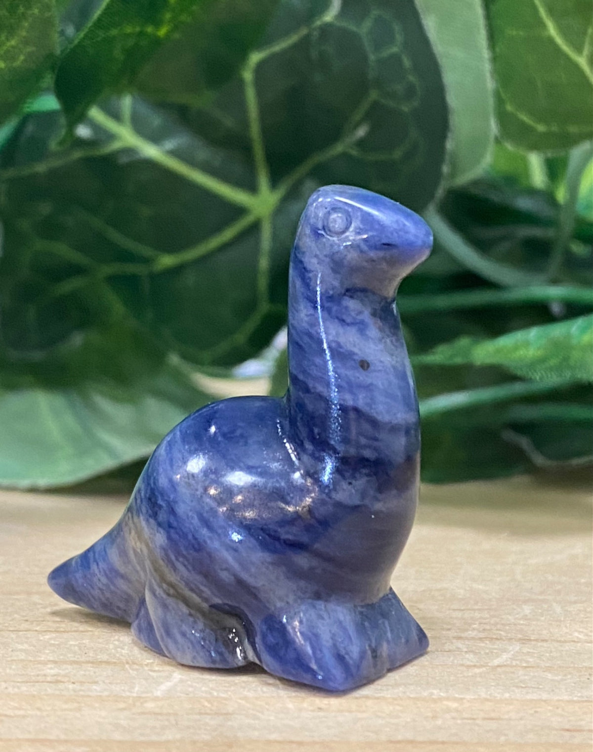 Lapis Lazuli Dinosaur Carving 3.5cm