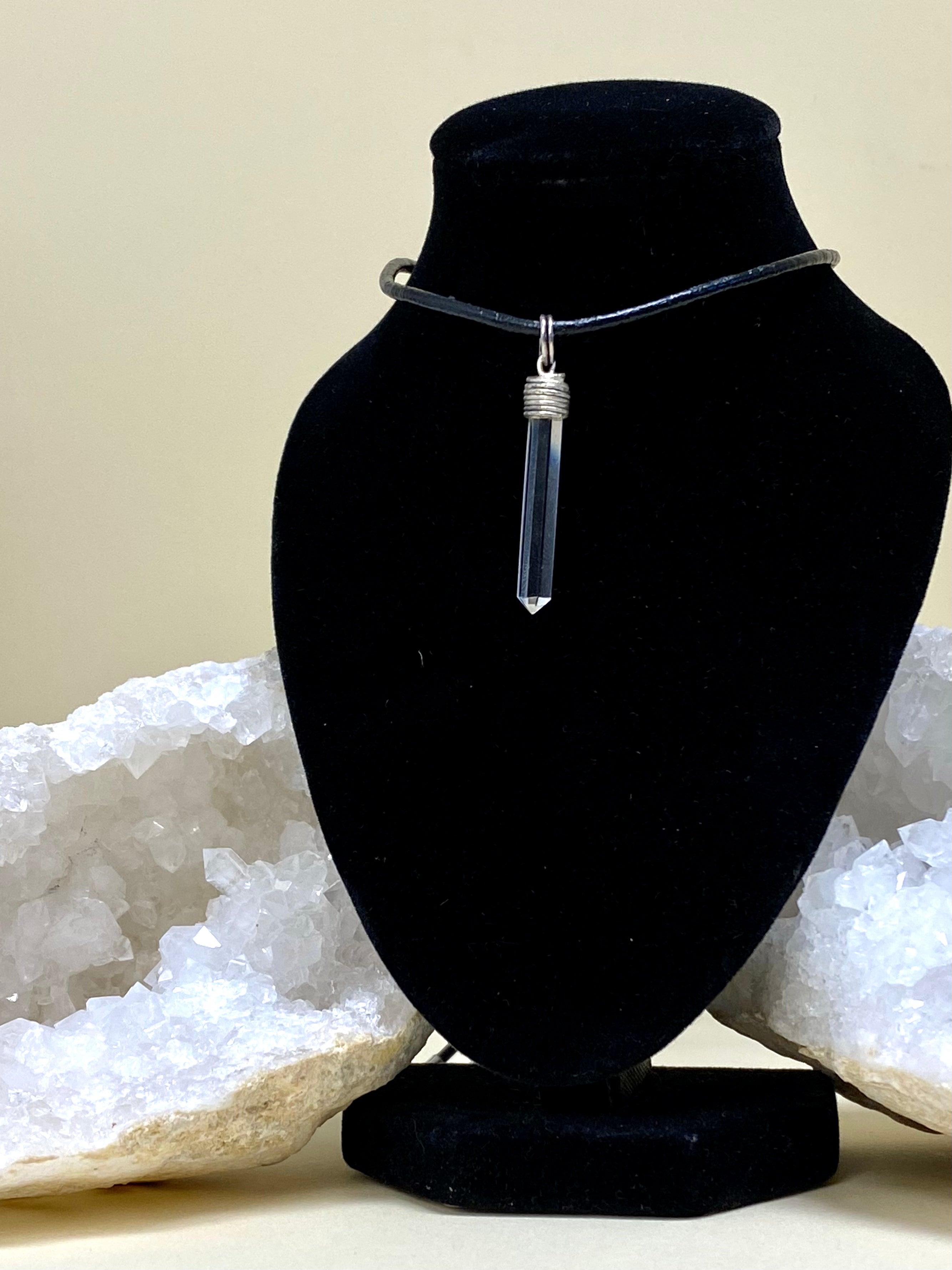 clear quartz mini pendant Necklace