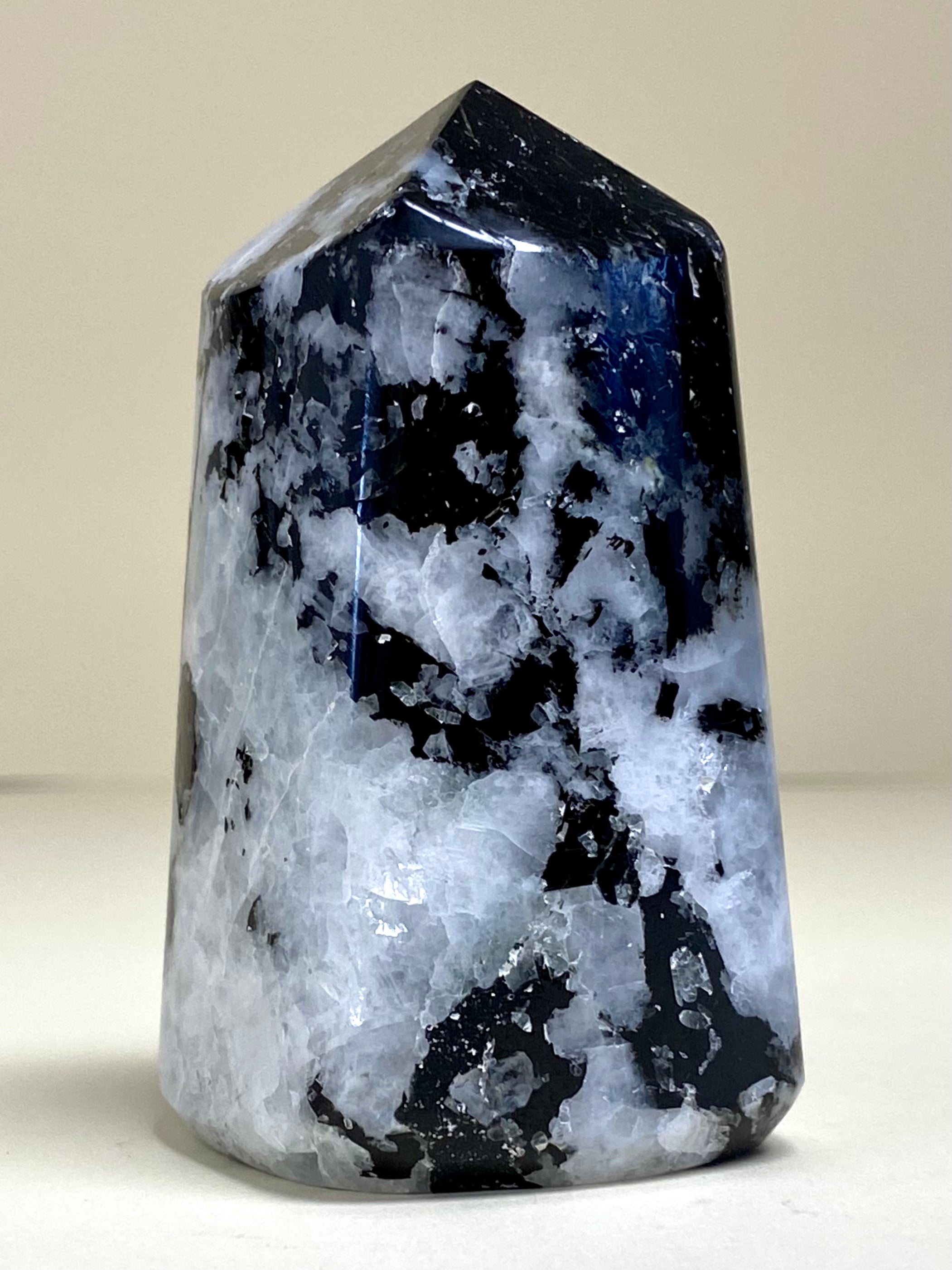 Rainbow Moonstone Tower 7.8cm