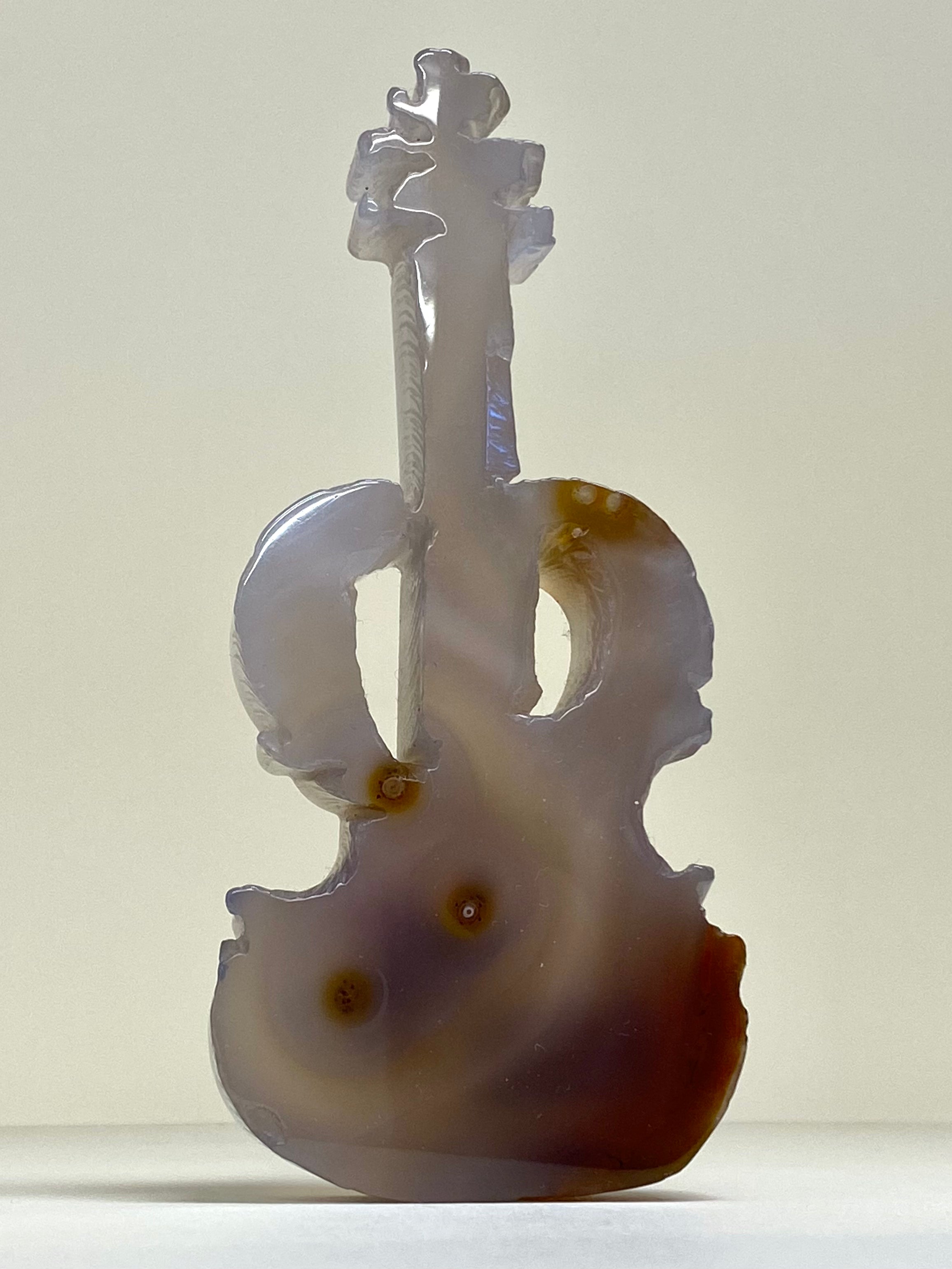 Agate guitar