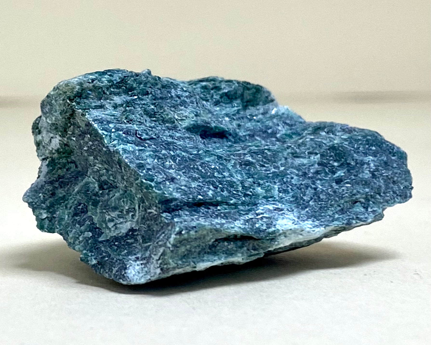 Fuschite raw