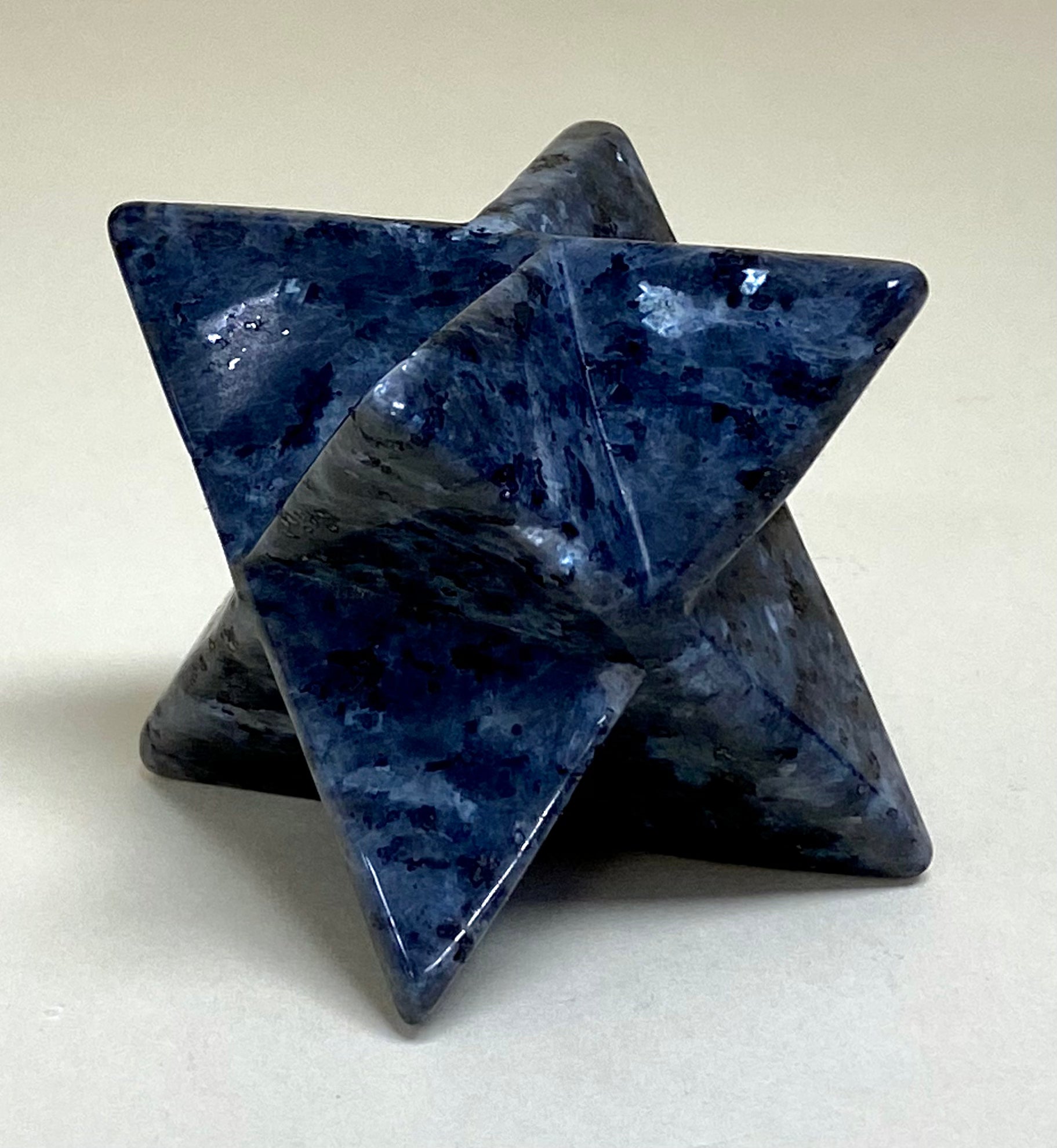 6cm Blue amphibolite merkaba