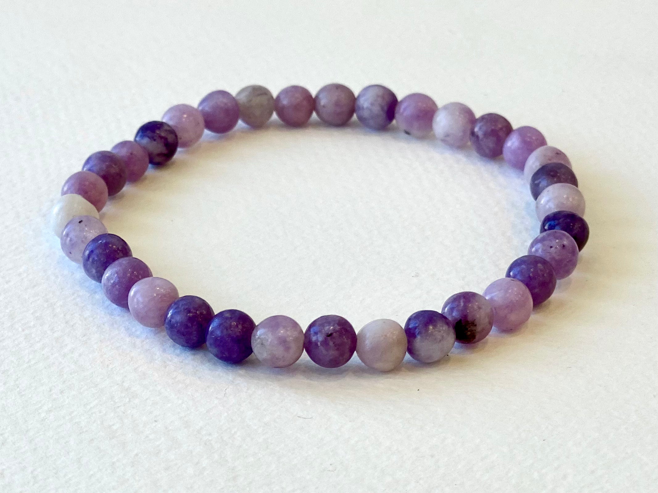 Lavender Amethyst bead bracelet 6mm
