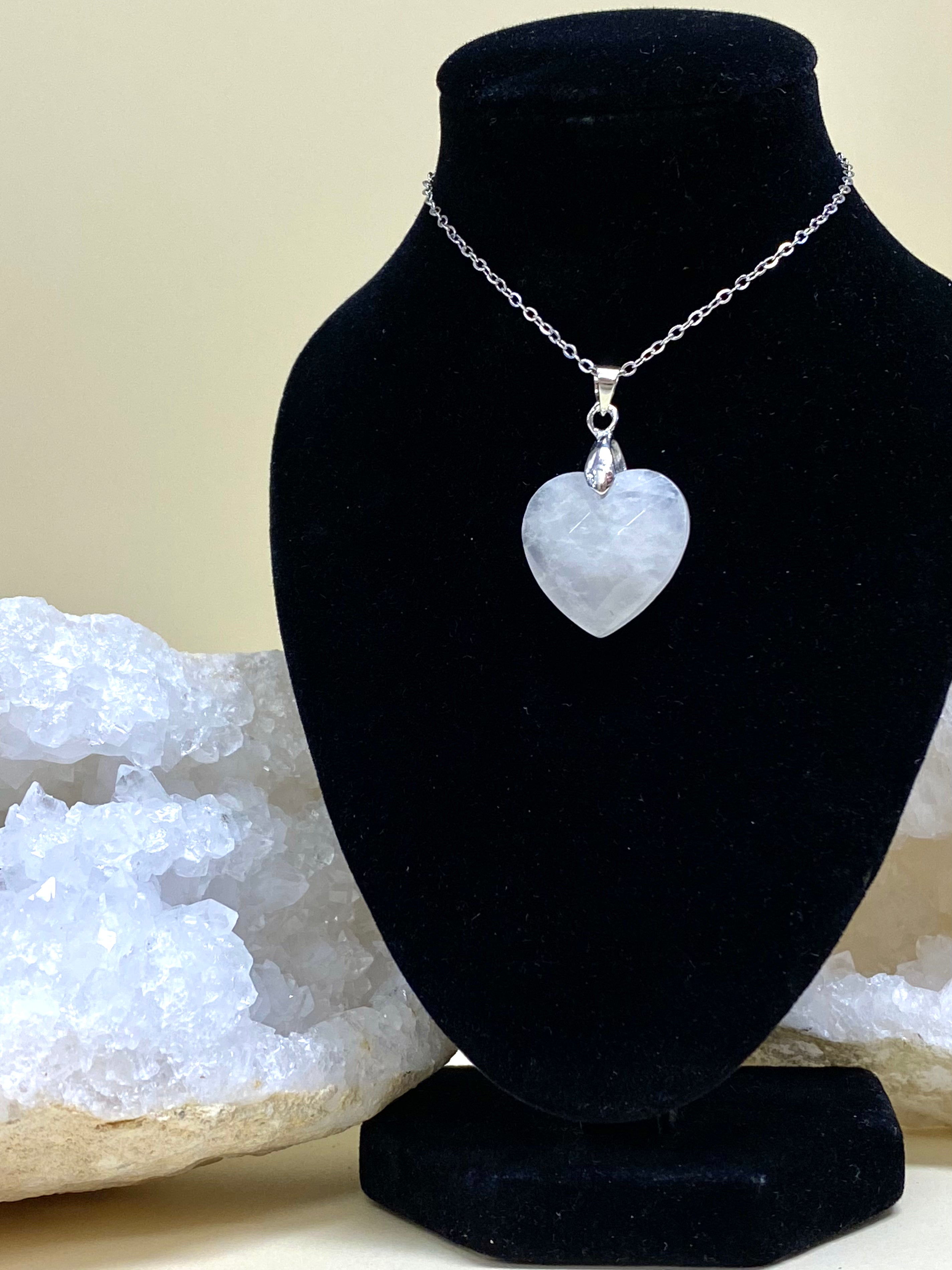 Clear Q Heart pendant necklace 20mm