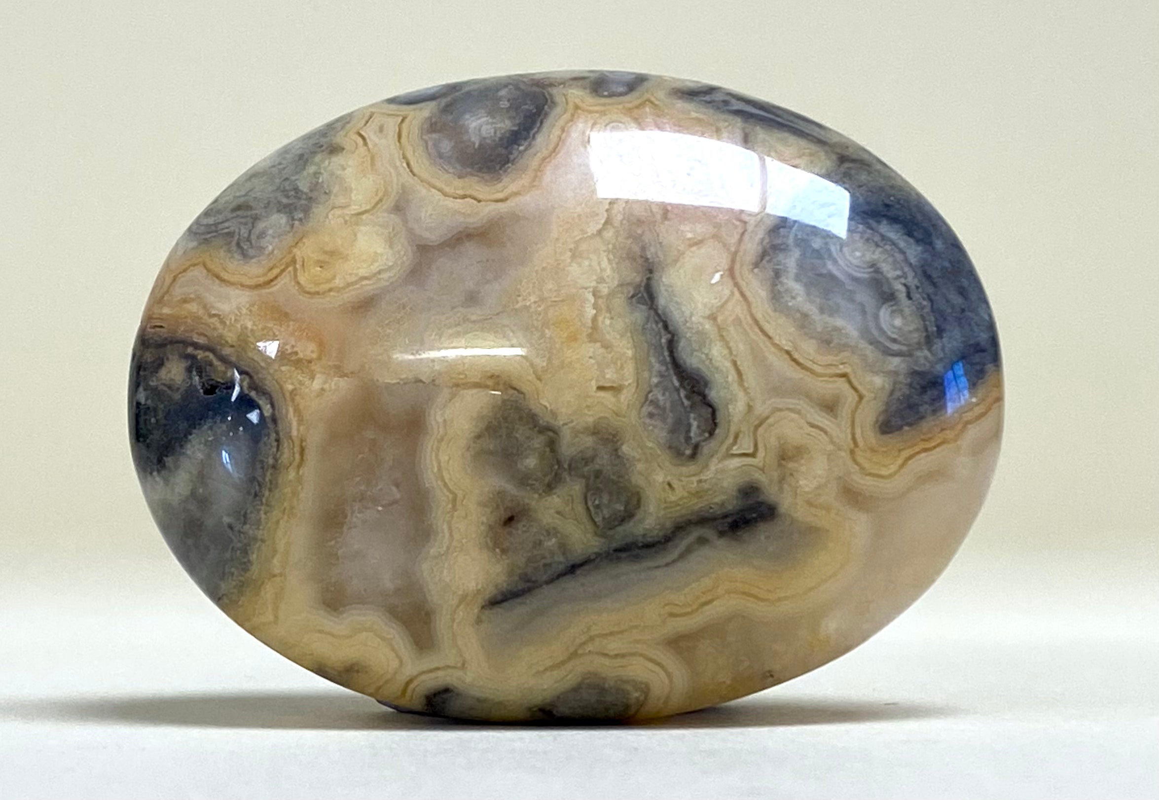 Crazy Agate palmstone