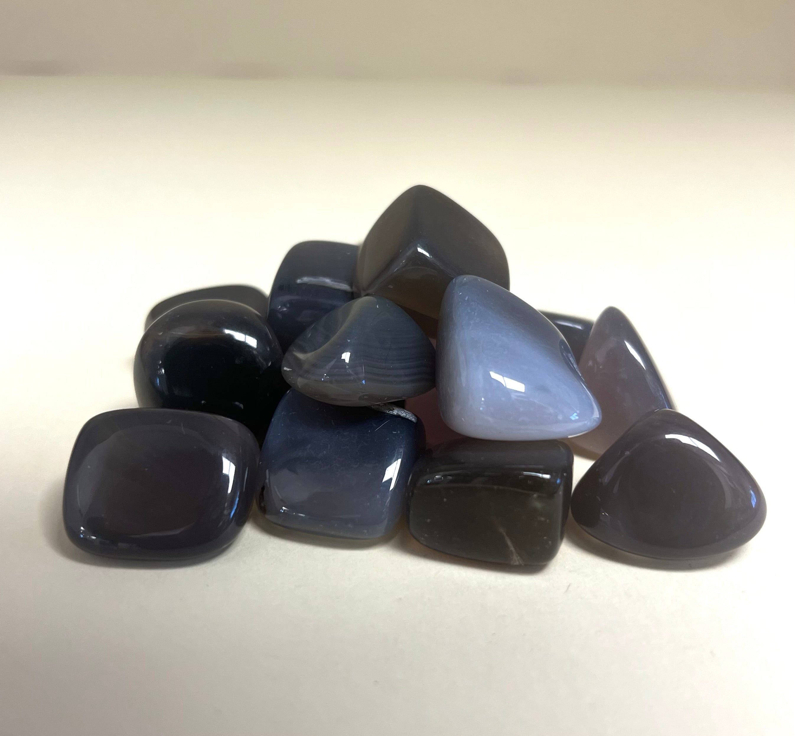 Grey Agate Tumble