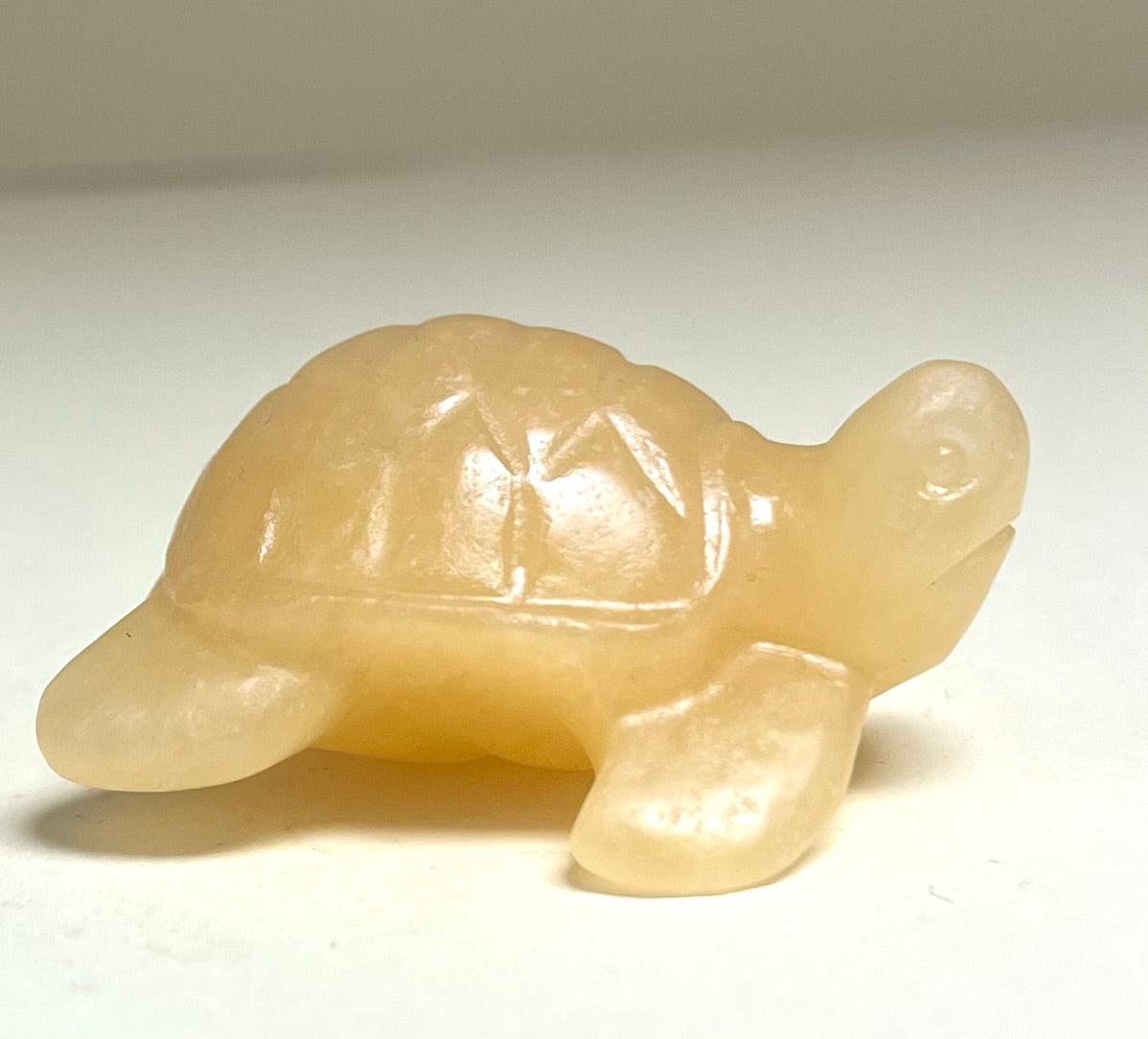 Yellow Calcite Turtle 6.3cm